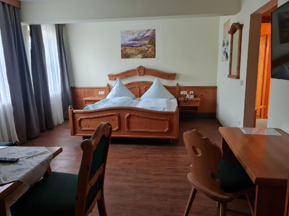 Landhotel Zum Jaegerstoeckl Grafenau  Dış mekan fotoğraf